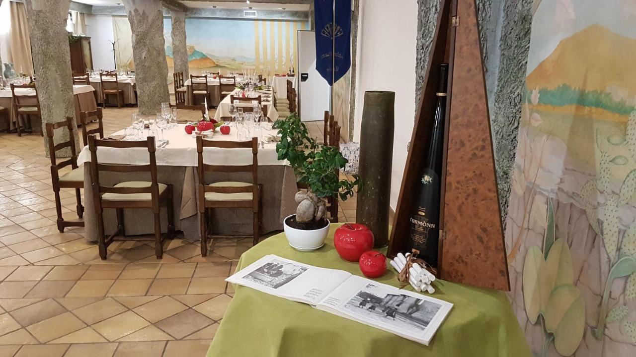 Hotel Ristorante La Campagnola Кассино Экстерьер фото
