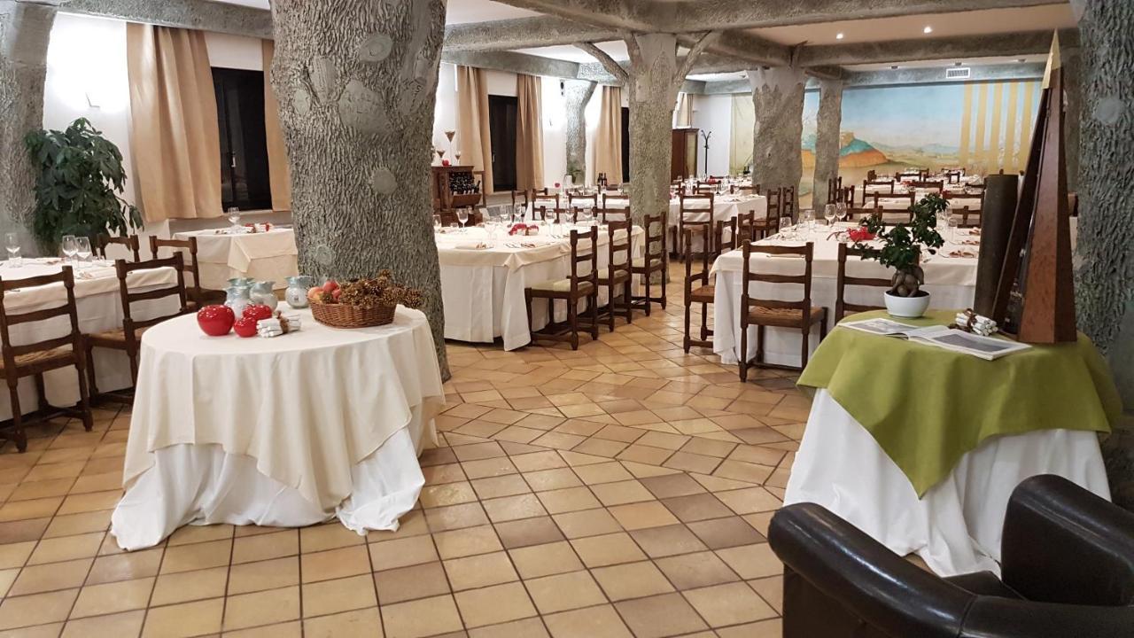 Hotel Ristorante La Campagnola Кассино Экстерьер фото